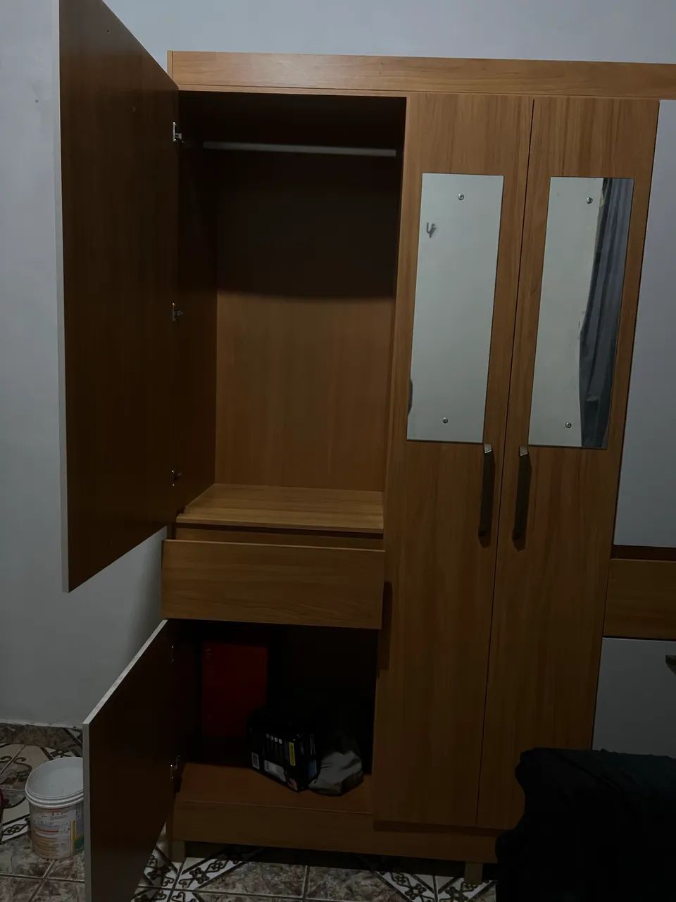 Guarda roupas - Foto 5