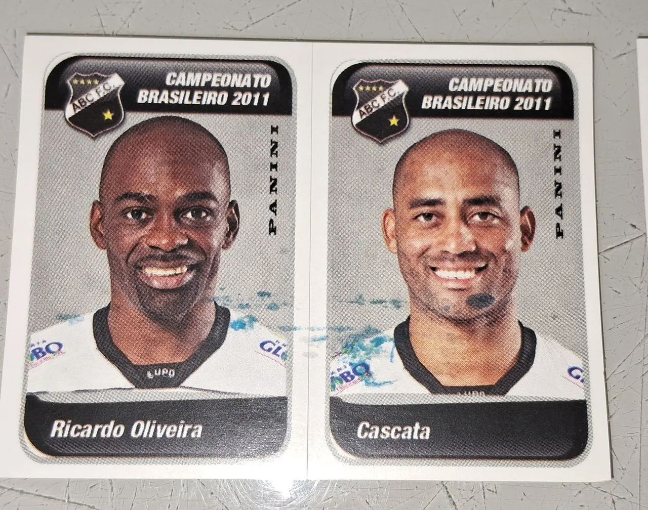 Figurinhas novas com anomalia  - Foto 5