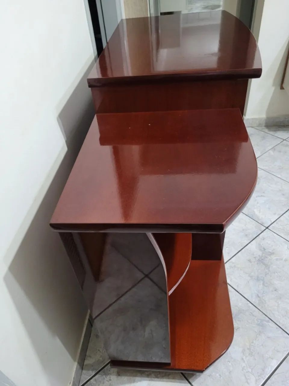 Rack para TV Padrão Mogno Madeira Maçiça - Foto 3