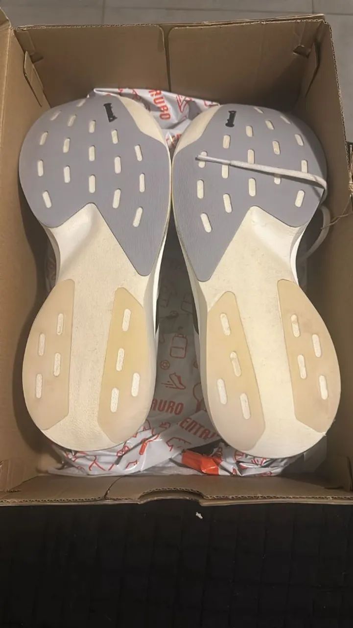 Tênis Adidas Adizero evo sl - Foto 4