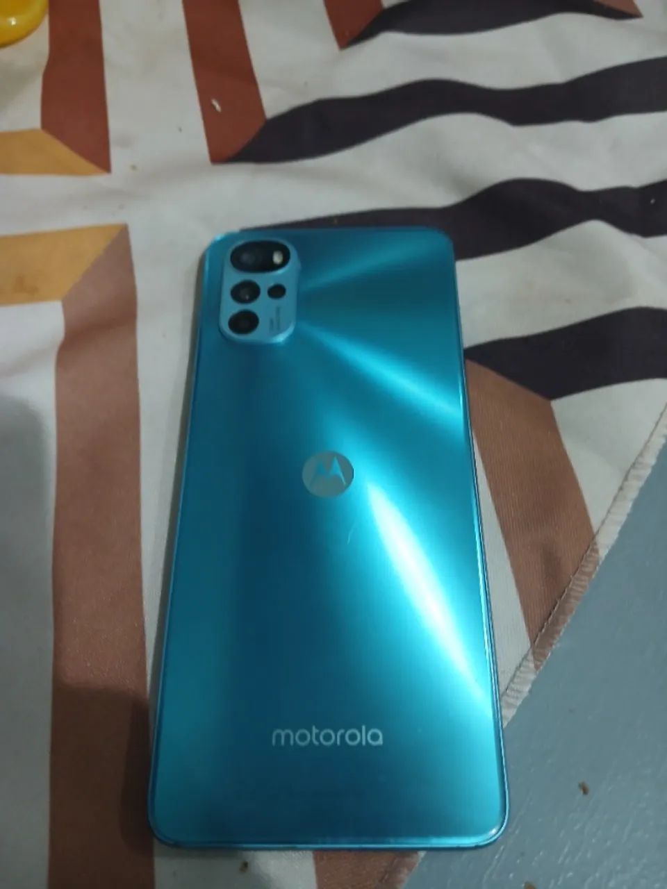 Vendo um celular 