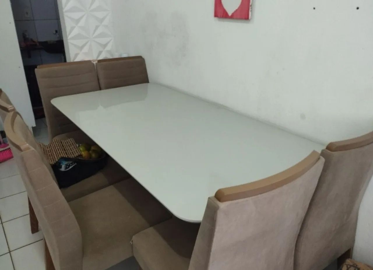Conjunto de Mesa com 6 cadeiras  - Foto 2