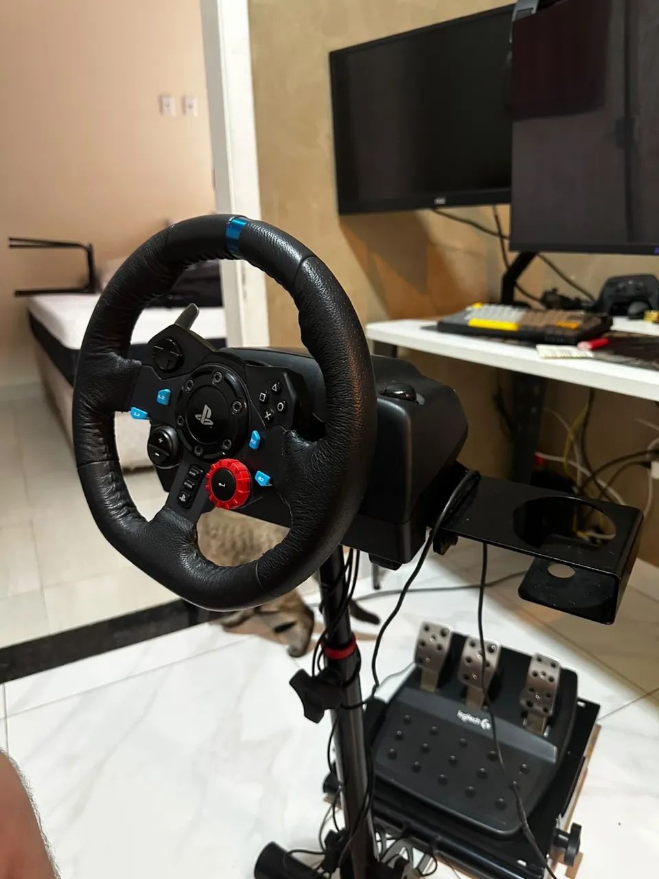 G29 + cockpit extreme Simracing