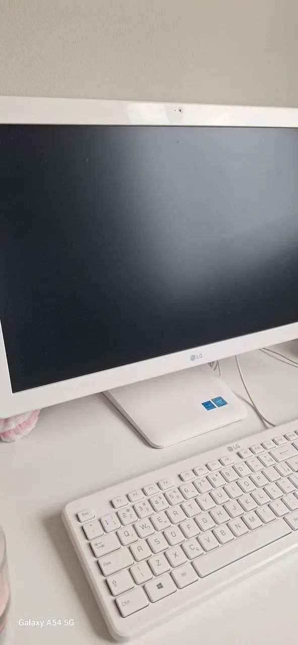 Computador All in One LG 22" - Windows 10 Home (com SSD 246gb) - Foto 4
