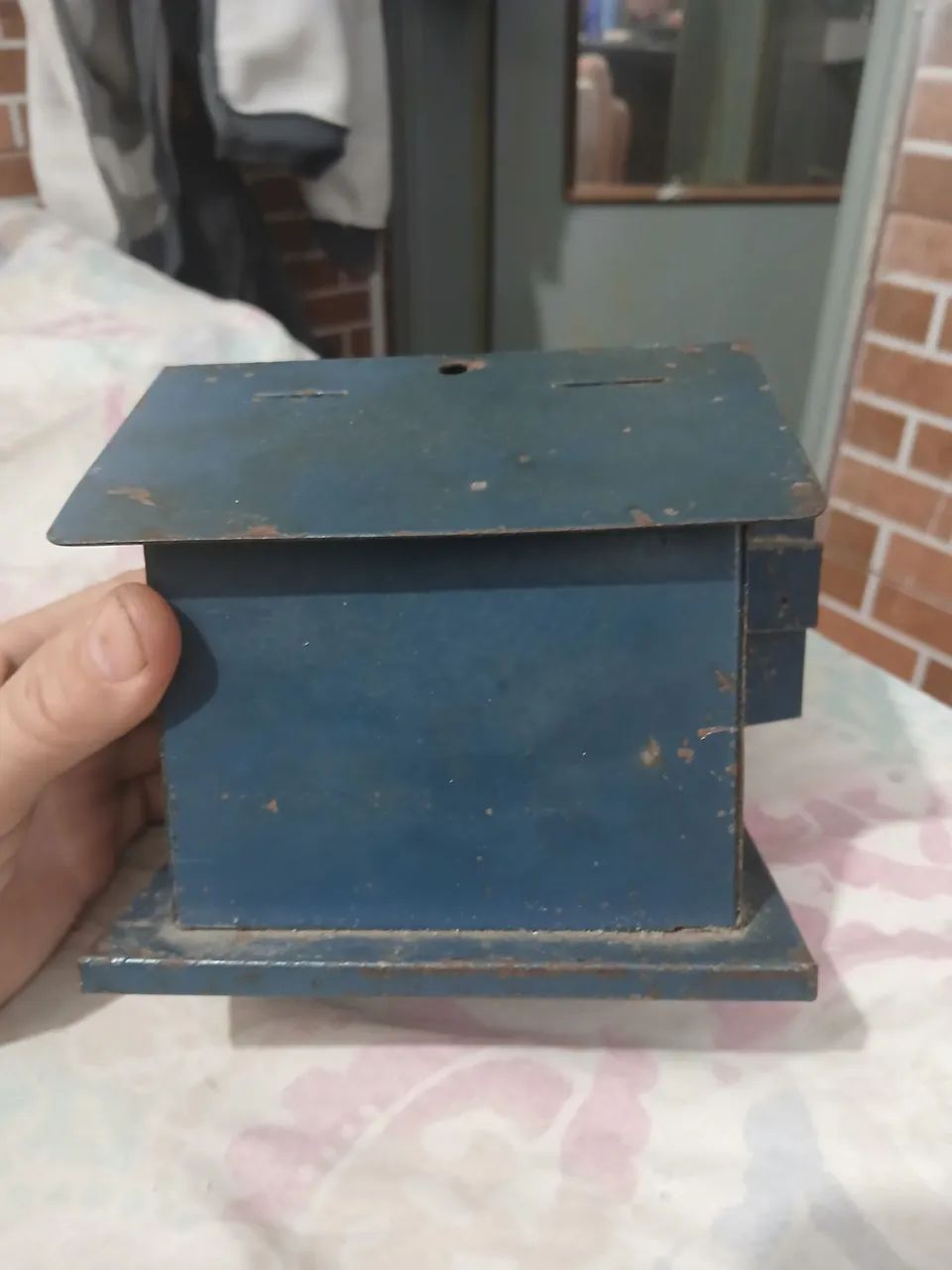 Cofrinho antigo de ferro s/chave - Foto 4