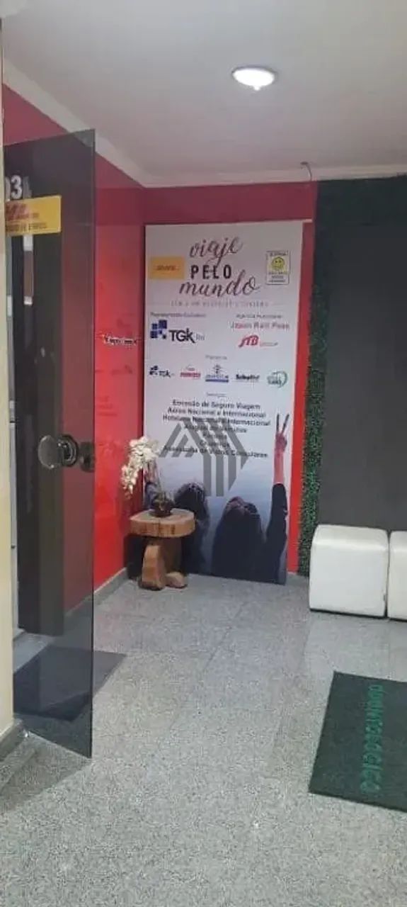 Sala à venda, com aproximadamente 55m², excelente localização, sala com divisórias funcion - Foto 2