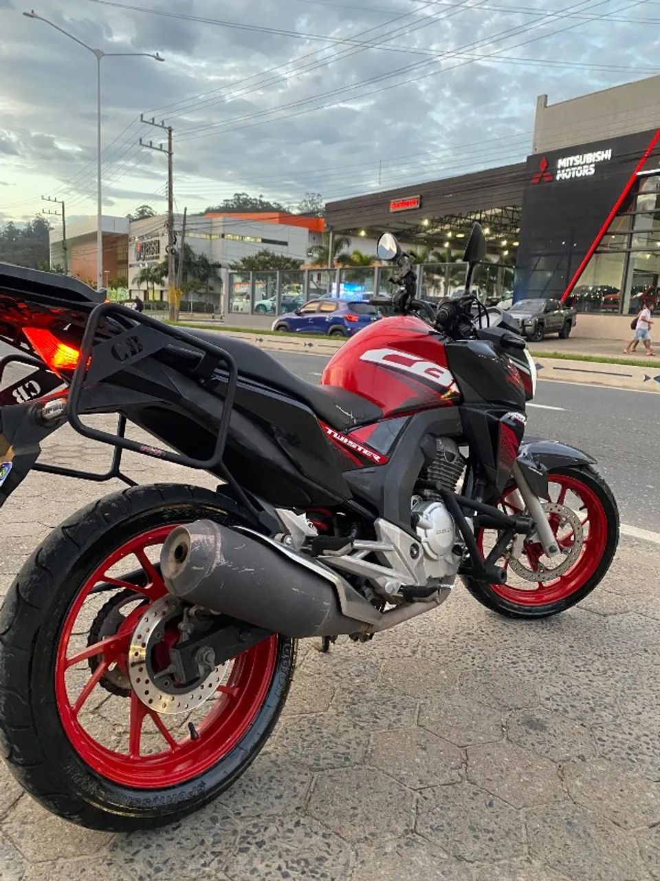 CB Twister 2020 - Foto 4