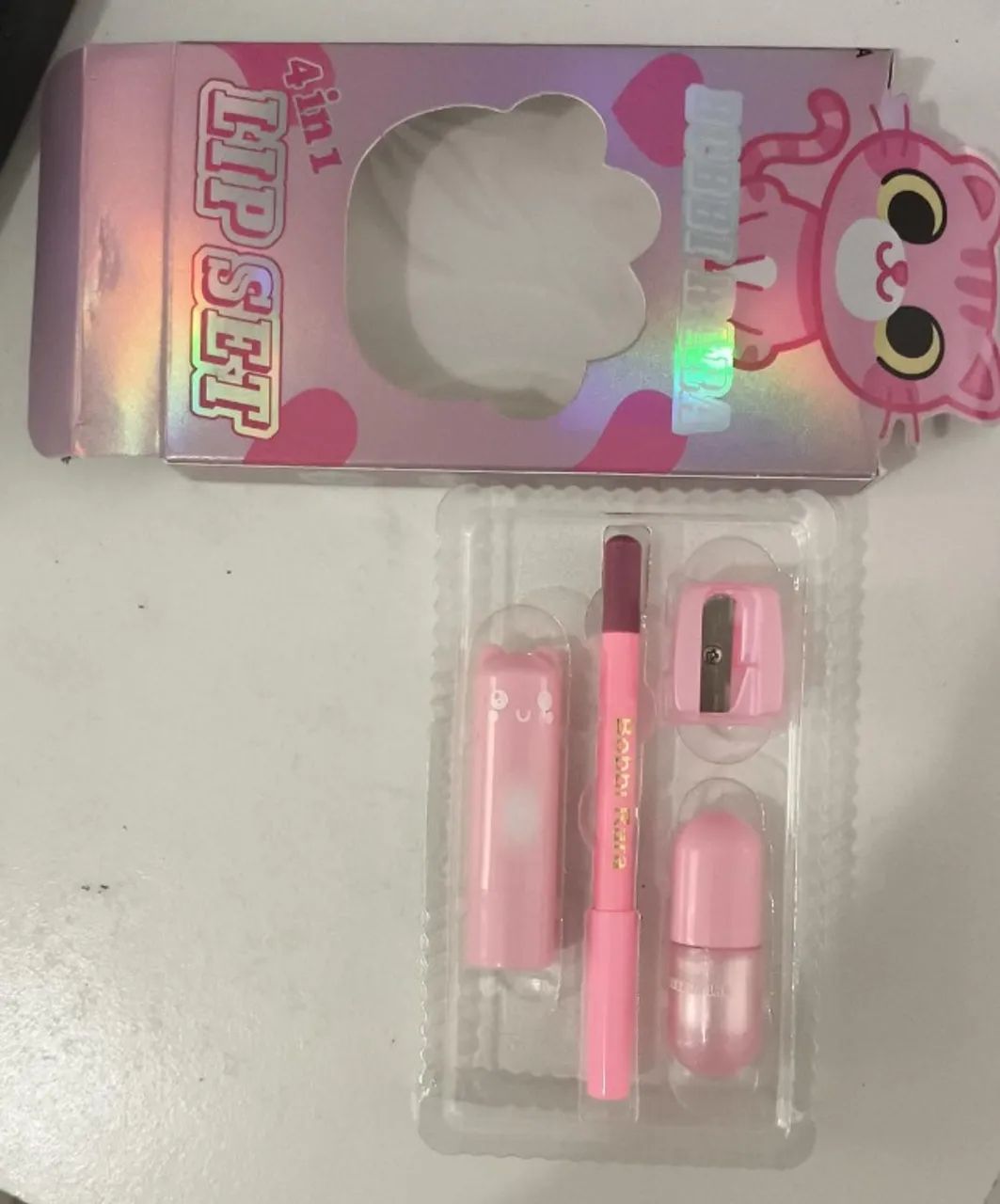 Kit Lip Set 4 em 1 - Beleza, diversão e praticidade em um só kit! - Foto 3