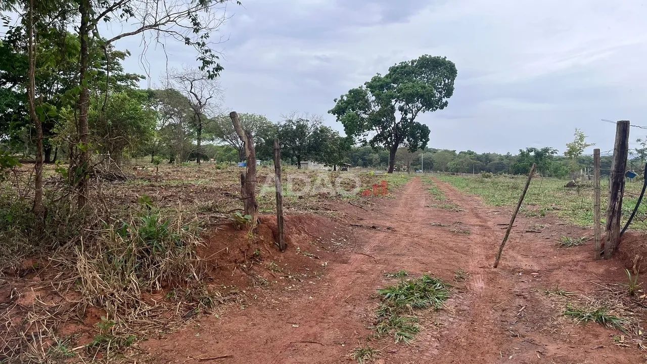 CHACARA - SANTA BARBARA DE GOIAS