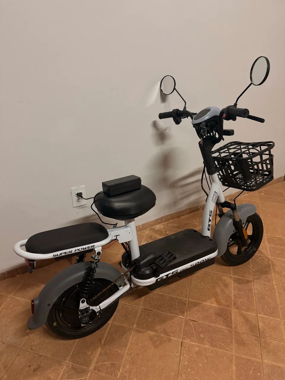 Moto elétrica 