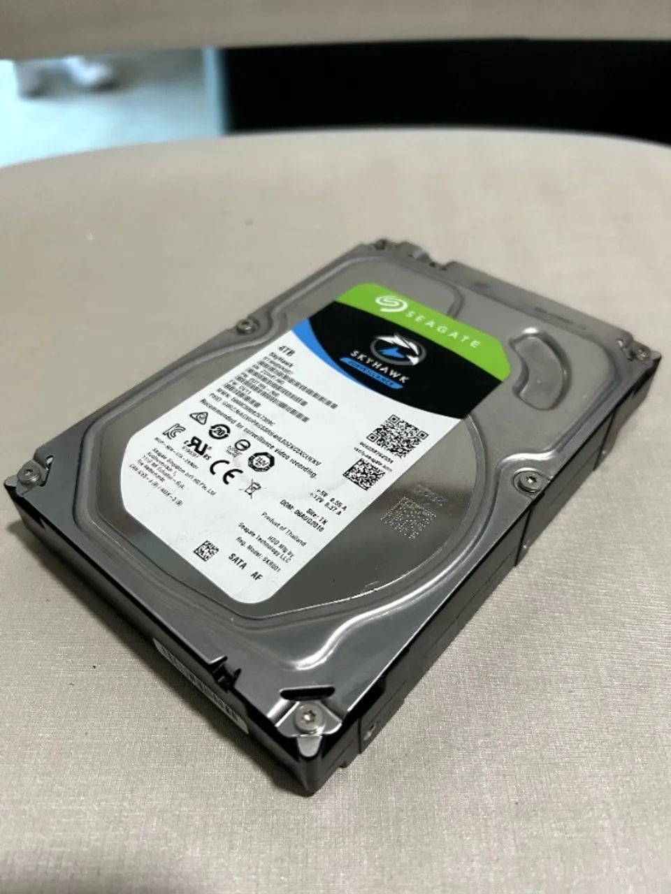 HD Seagate SkyHawk 4TB - Perfeito p/ DVR/NVR CFTV (Vigilância) - Serve para PC Desktop - Foto 2