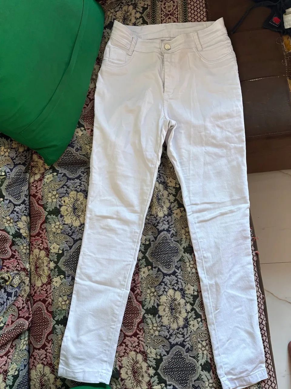 Calça jeans branca 