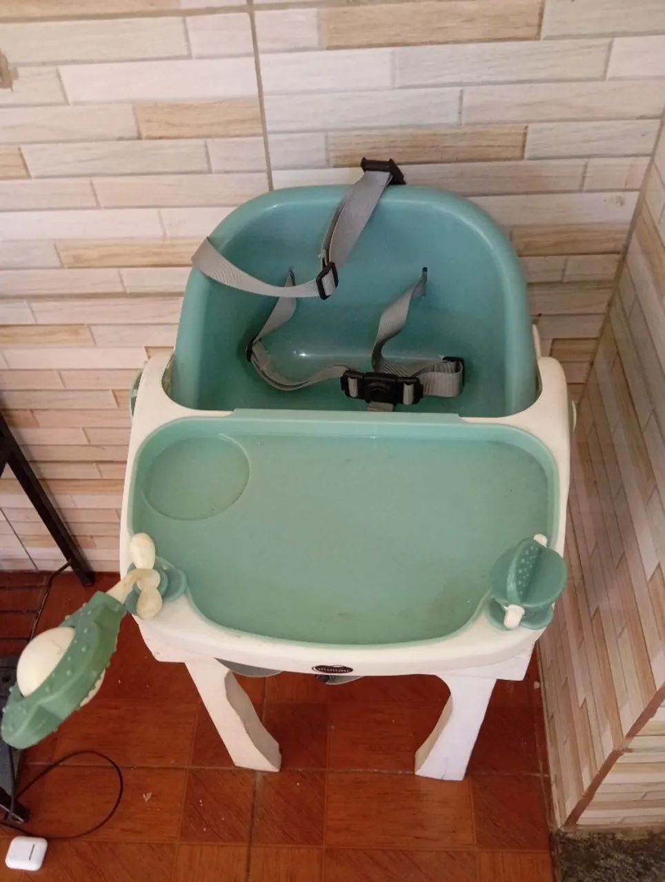 Cadeirinha de alimentação 