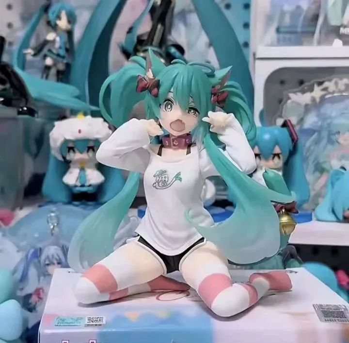Boneca estatueta Hatsune Miku em Pvc