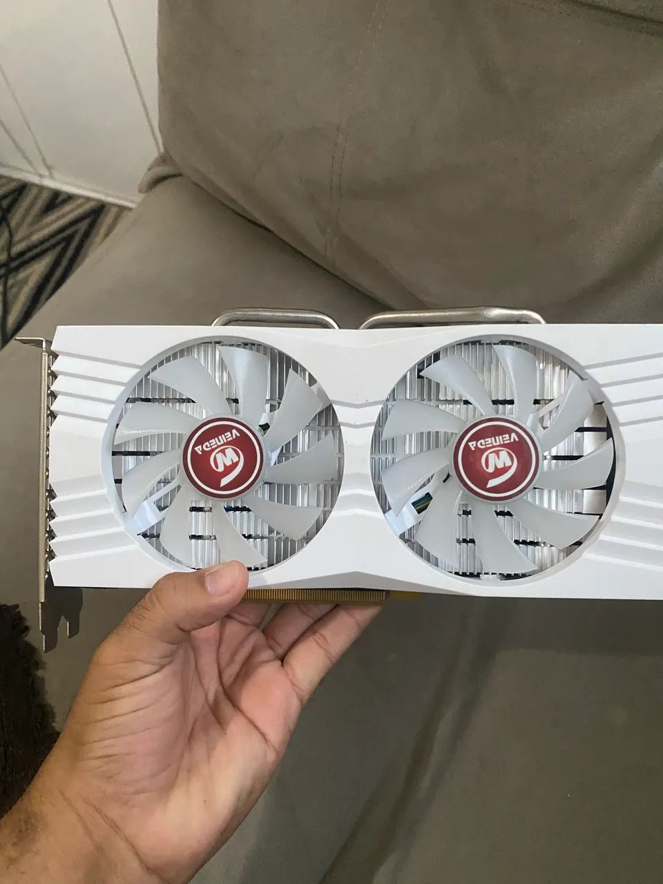 Placa de vídeo veineda RX 580 8g