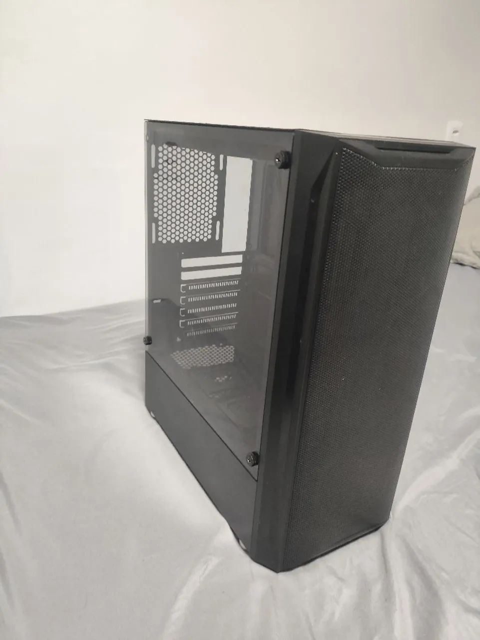 Gabinete gamer 