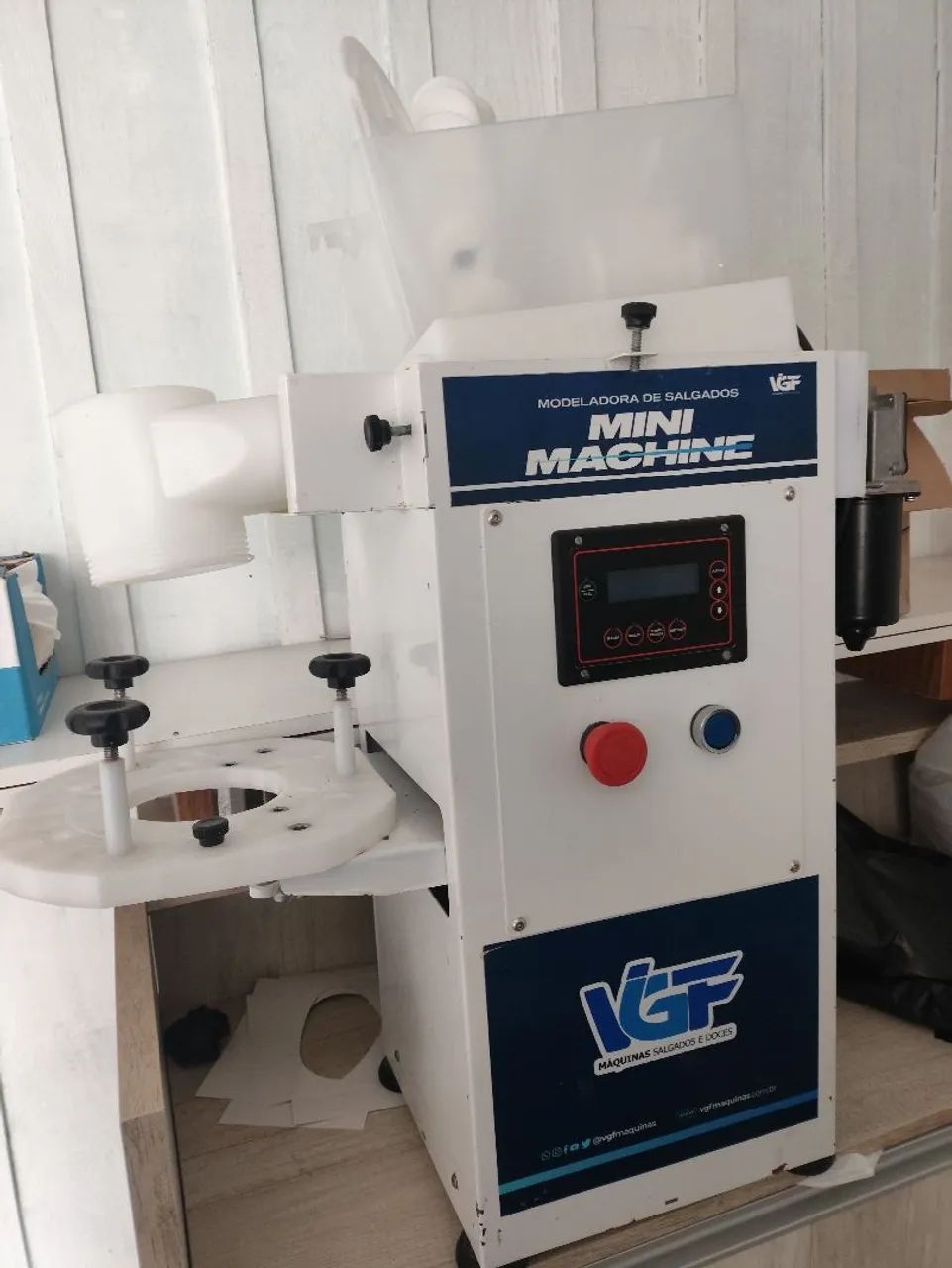 Máquina de fazer salgados bivolt  - Foto 4