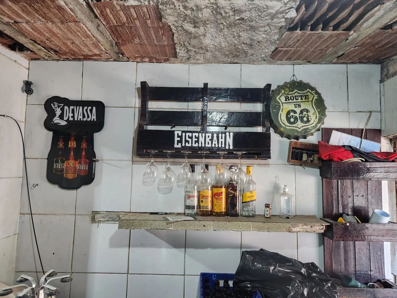 Bar e comércio 