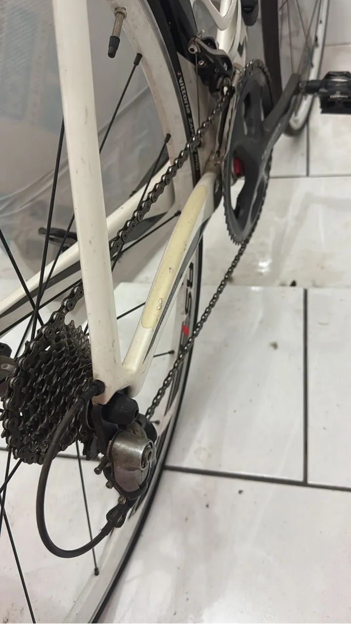 Specialized VENGE full carbono 54 - Impecável  - Foto 2
