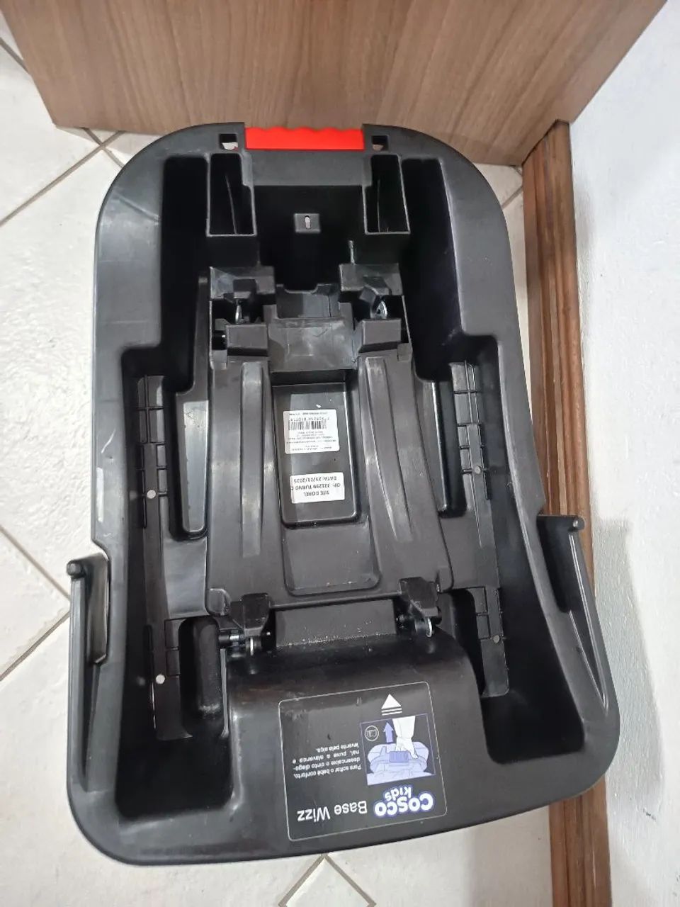 Bebê conforto Cosco Wizz + base de fixação  - Foto 3
