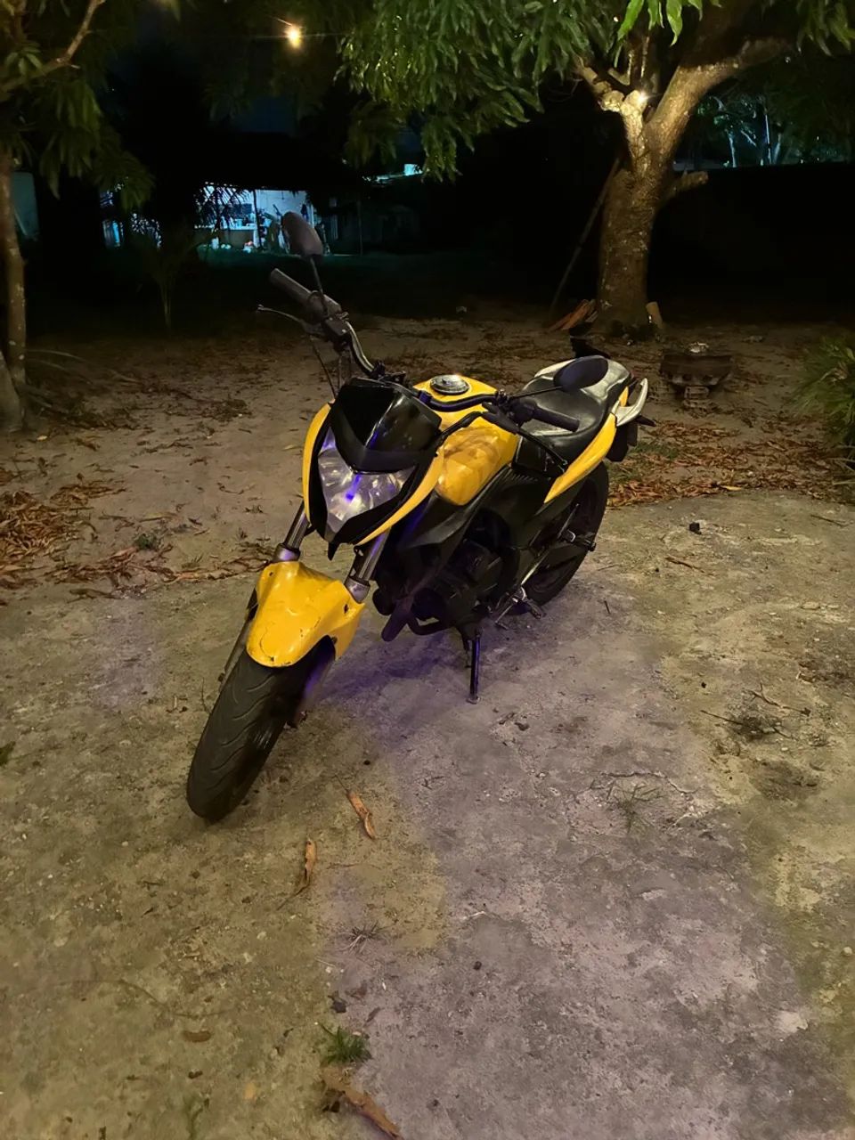 Moto CB 300 - Foto 2