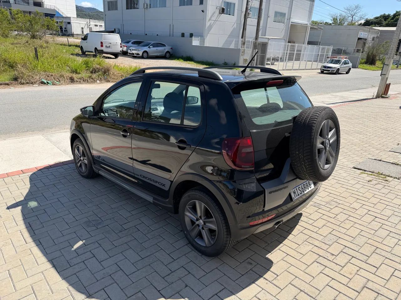 Volkswagen Crossfox 1.6 MI Total Flex 8V 5P 2012 - Foto 4