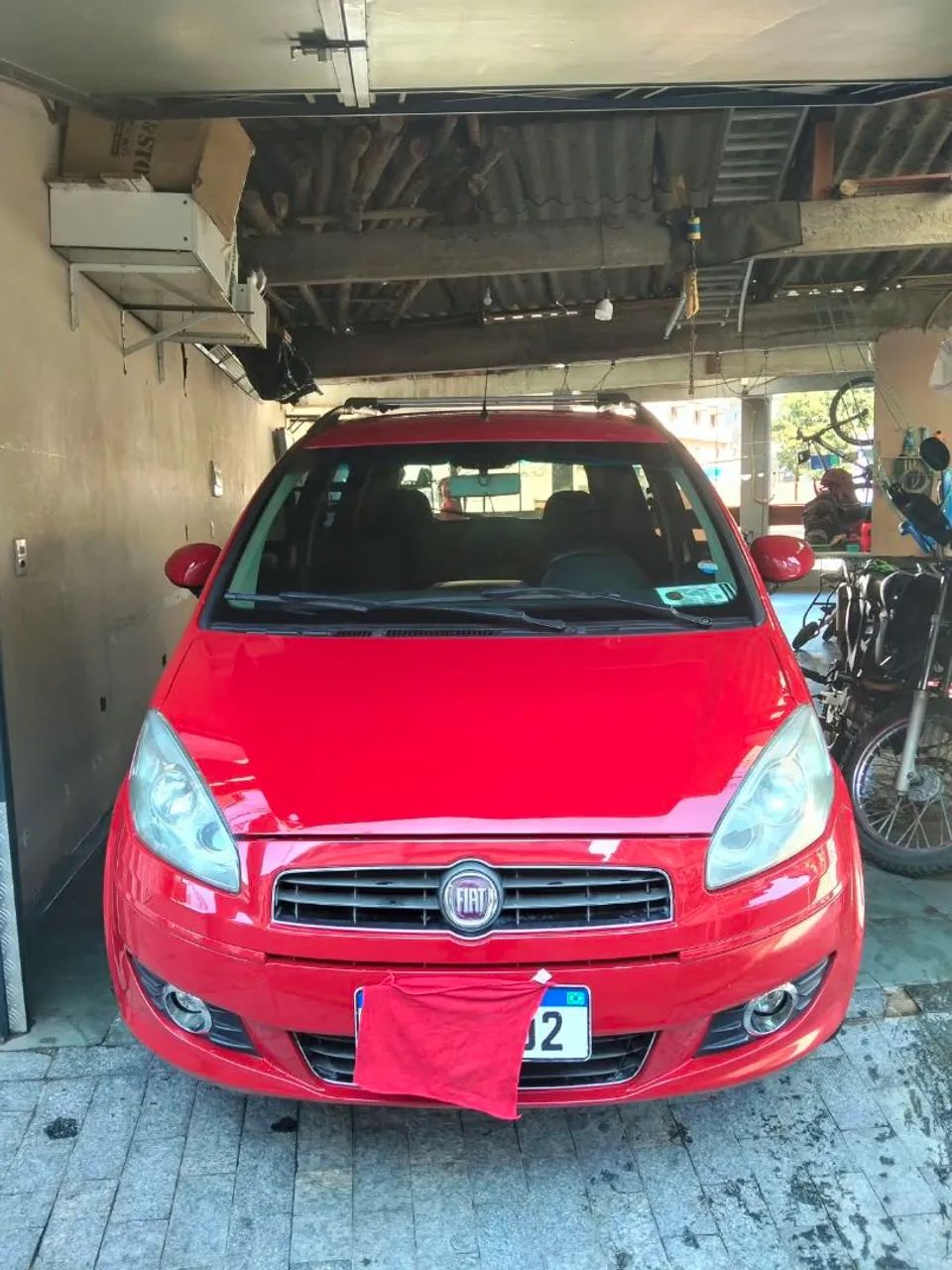 Fiat Idea Attractive 1.4 Fire Flex 8V 5P 2012