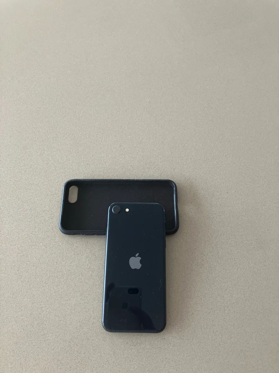 Oportunidade IPhone SE - Foto 2