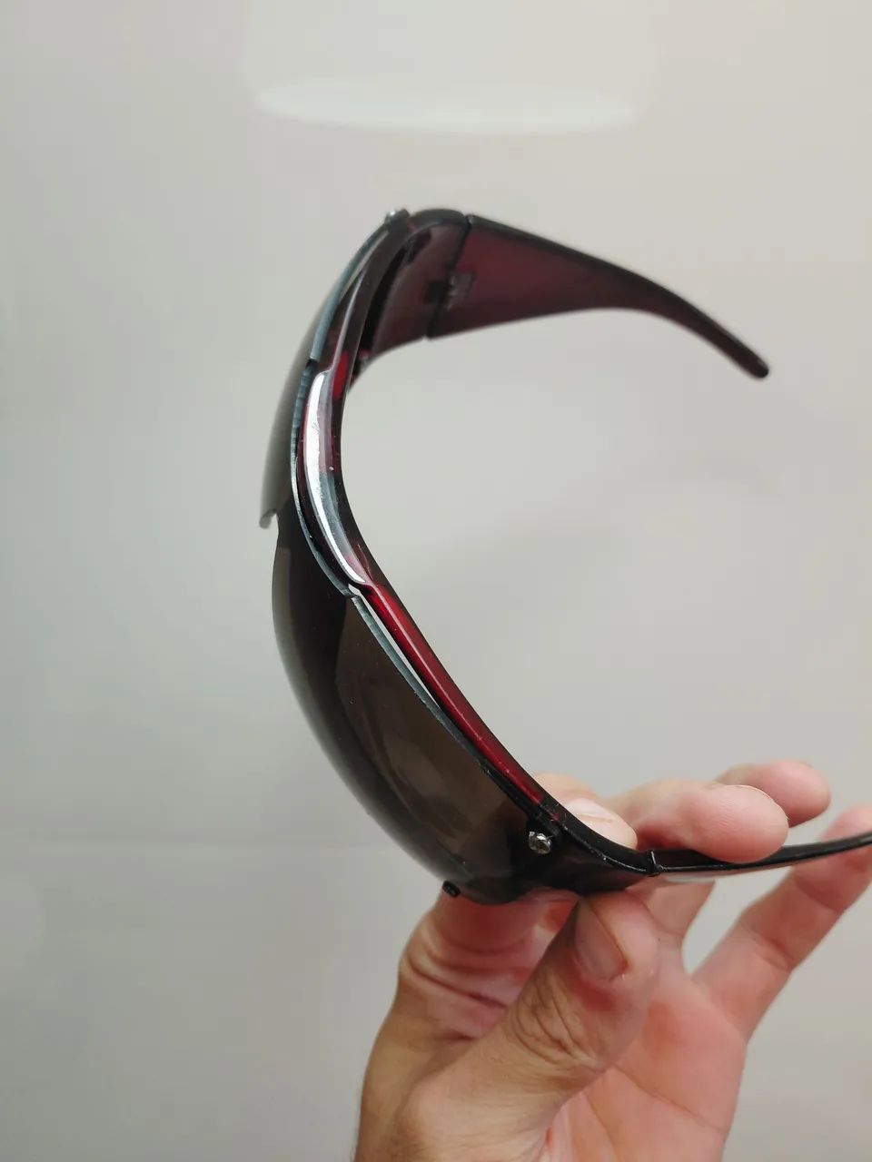 Oculos anos 2000 - Vintage - de sol - Design - Foto 4