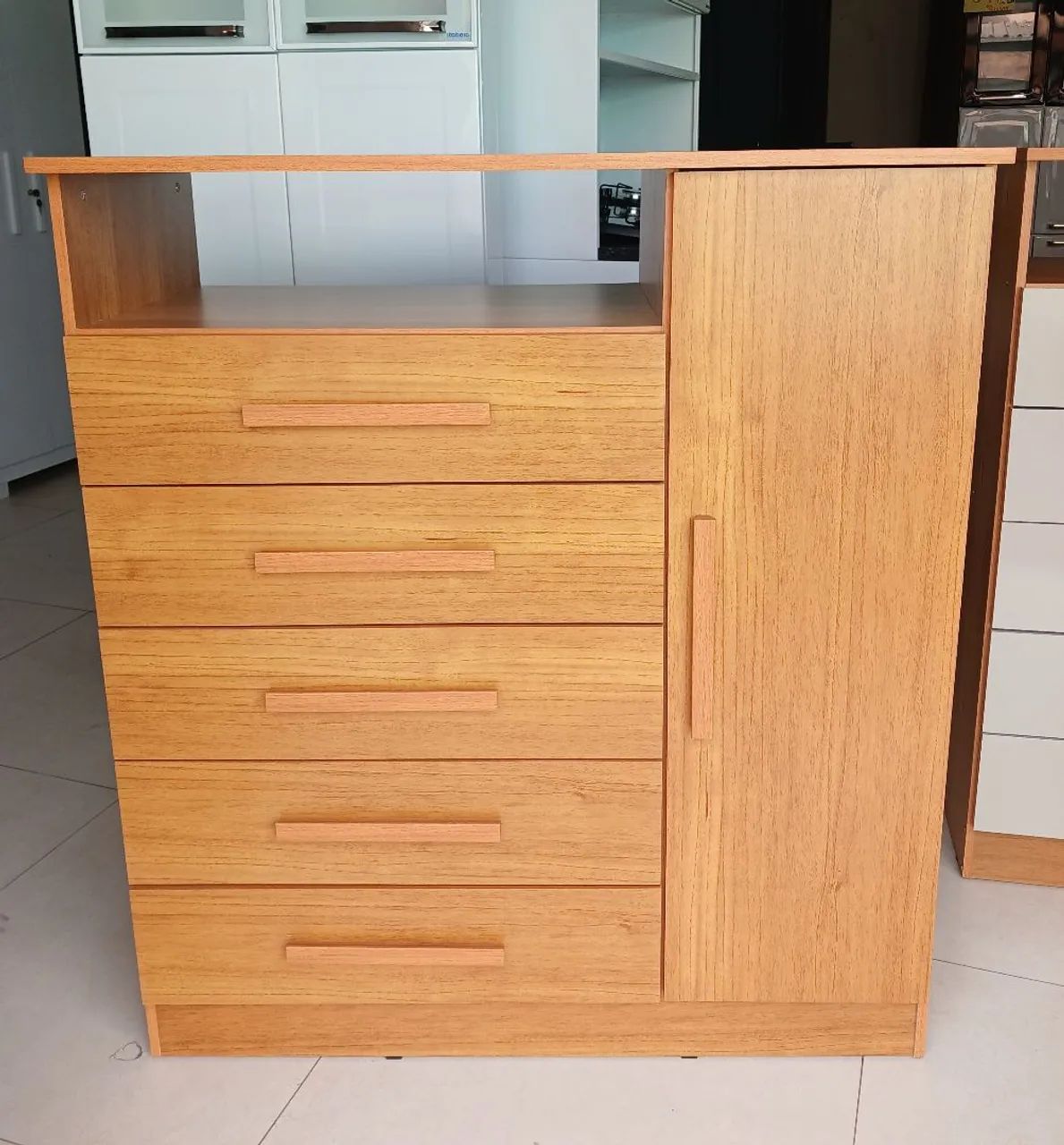 Cômoda Multifuncional Amadeirada - Beleza e Praticidade para o seu quarto!