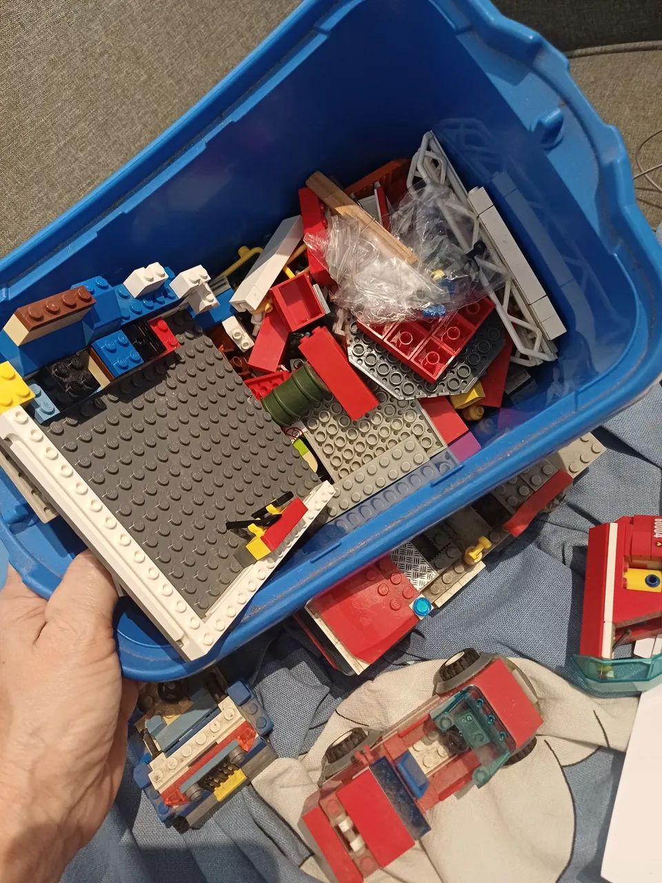 Caixa de LEGO brinquedo de montar - Foto 4