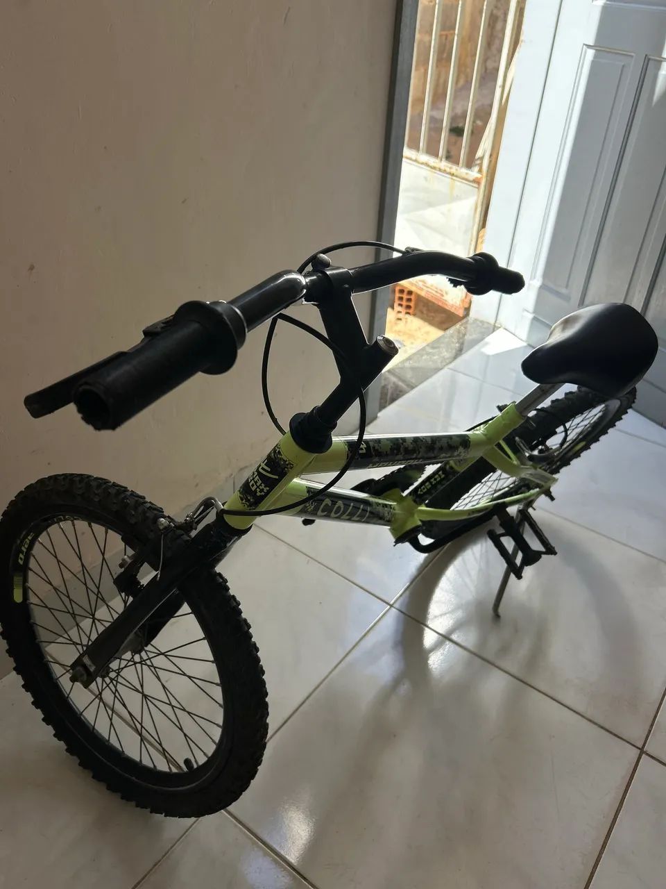 Bicicleta aro 20. 