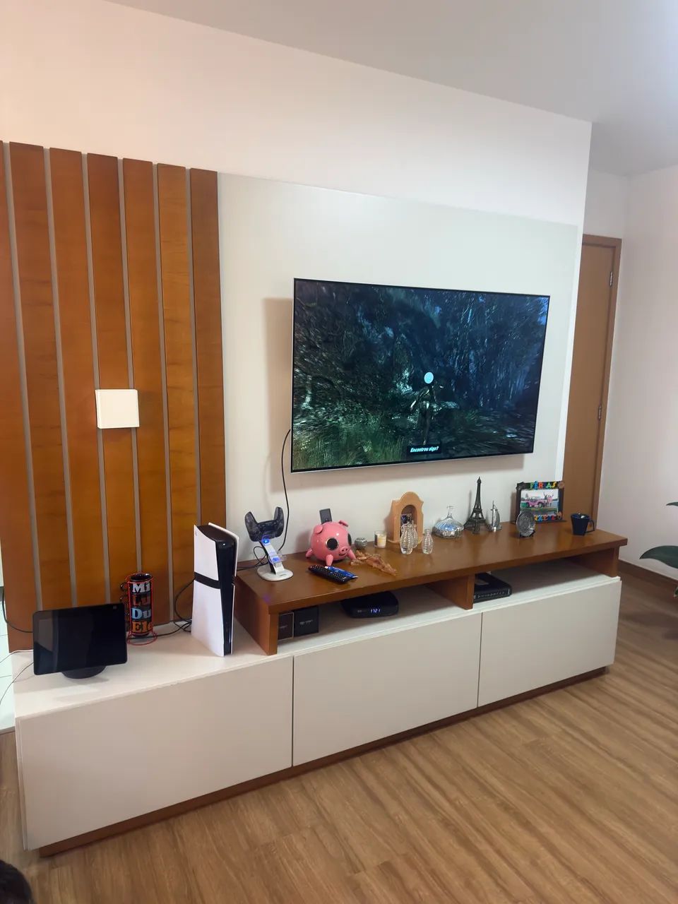Painel com rack, gavetas e luz - Foto 2