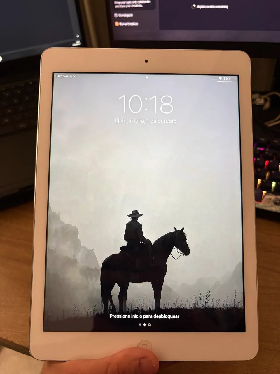 iPad Air 64GB + Teclado Logitech | Funcionando