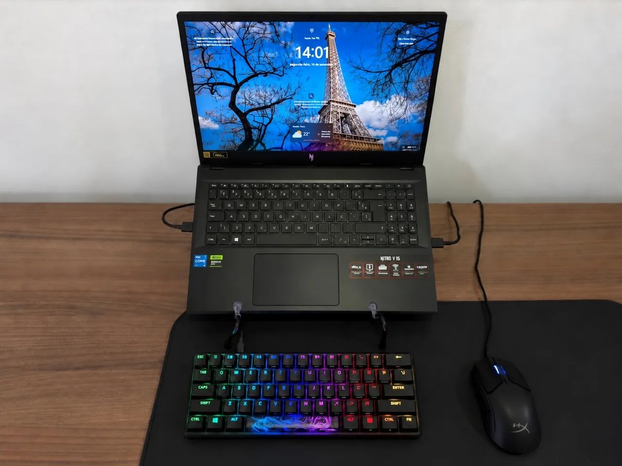 Notebook Gamer Acer Nitro V15 + Combo HyperX