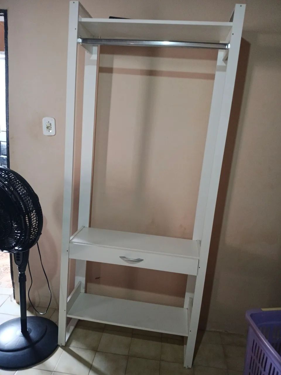 GUARDA-ROUPA 