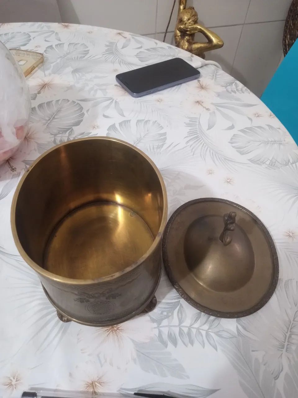 Pote de bronze.  - Foto 5