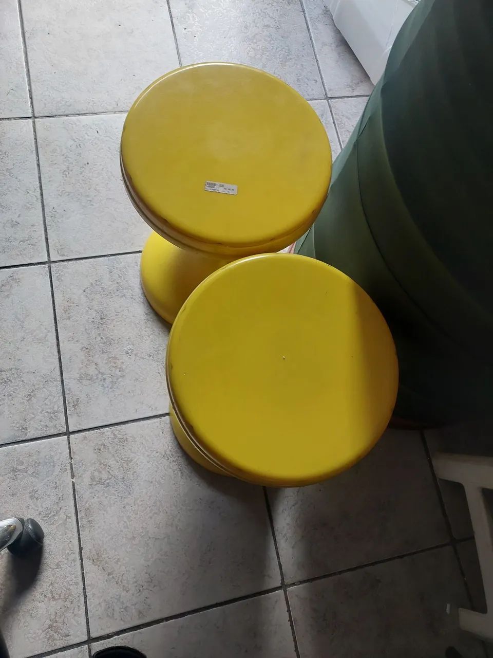 Banco de plástico 