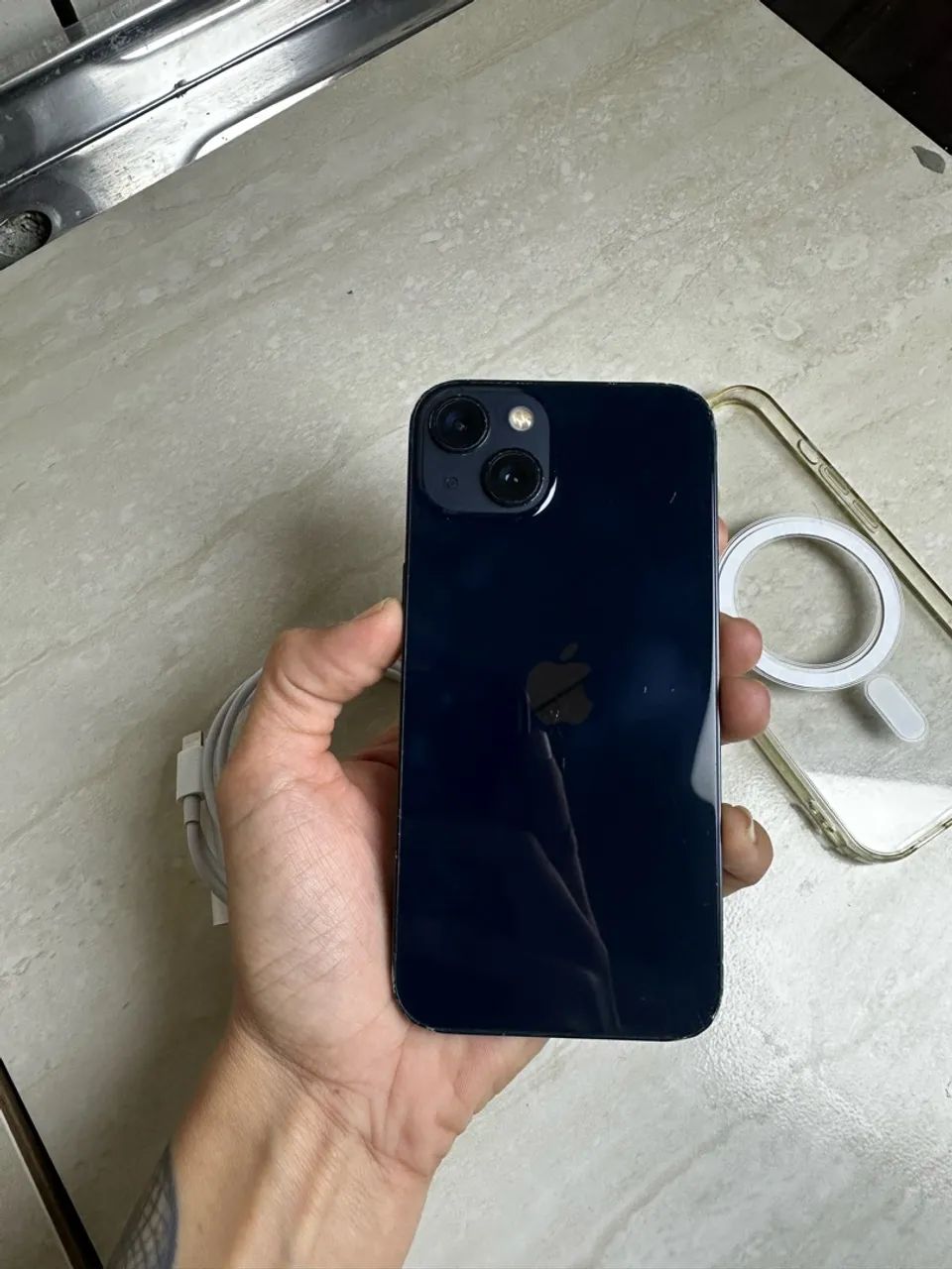 iPhone 13 128GB Midnight c/ Carregador Original Apple e Capa MagSafe - Foto 2