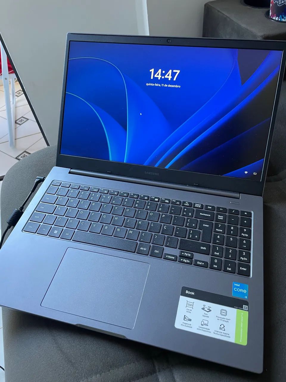 Vendo notebook Samsung Book Intel Core i3