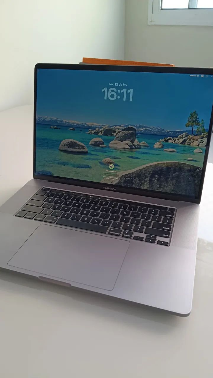 MacBook Pro 2019 A2141 - Foto 2