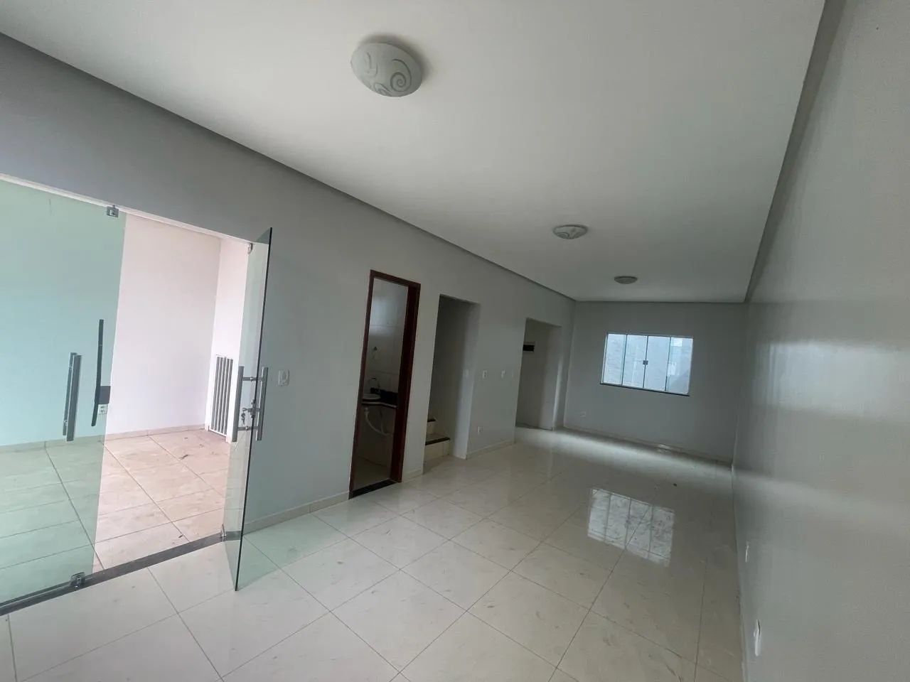 Vende - se sobrado financiado - Foto 4