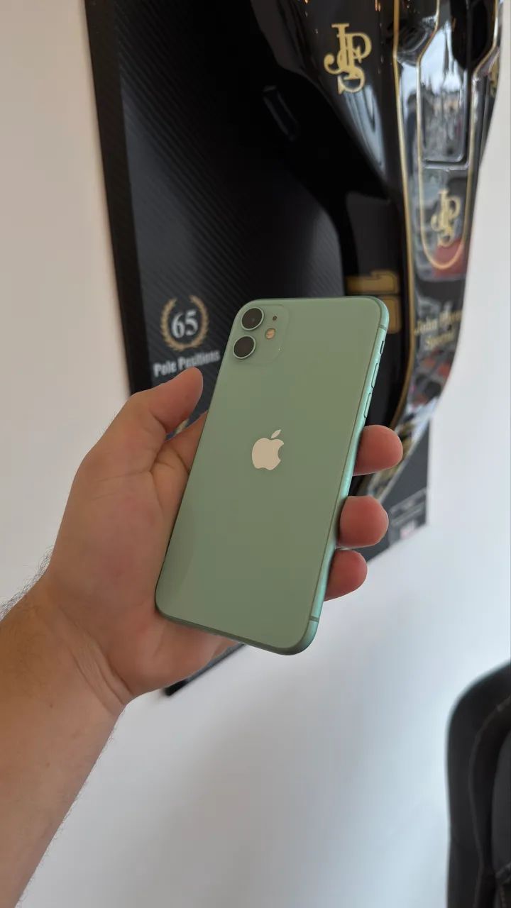 iPhone 11 64gb Verdinho  - Foto 2
