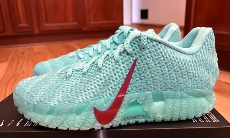 Nike JA 3 Twelve Time - Tamanho 51 / 18 US - Calçados Esportivos