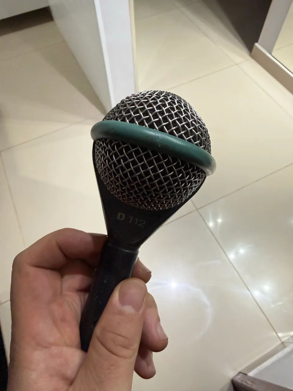 Microfone de bumbo/surdo AKG D112 - Foto 3