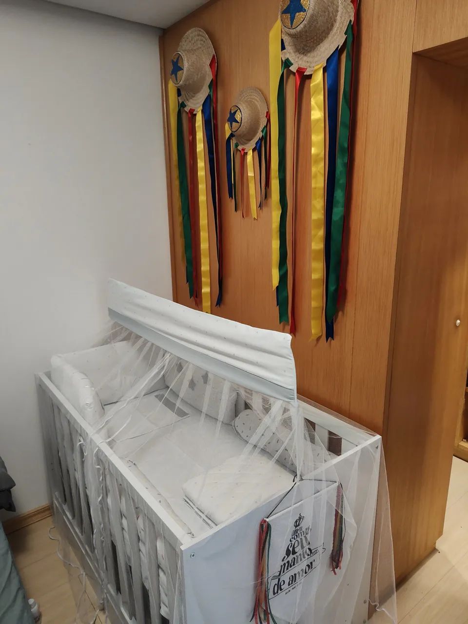 Berço 2 em 1 com colchão (vira cama infantil) - Foto 2