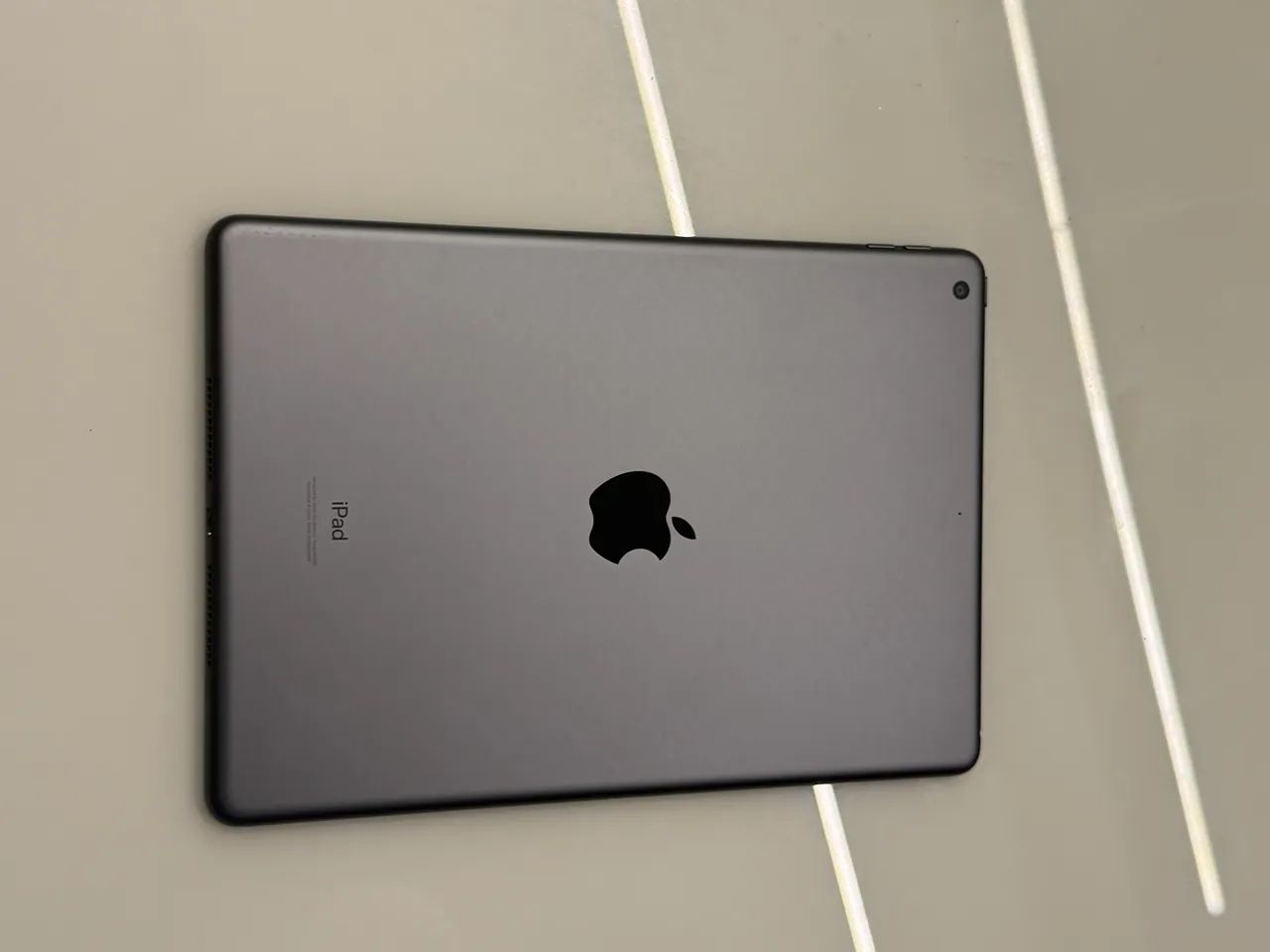 iPad 9th - 256Gb com caneta WB e Capa. Poucas marcas de uso. - Foto 3