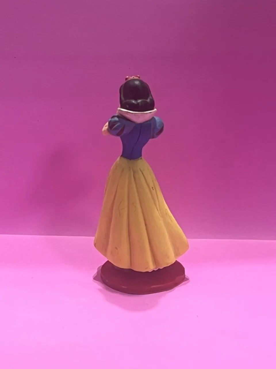 Boneca miniatura da Branca de Neve - Foto 2