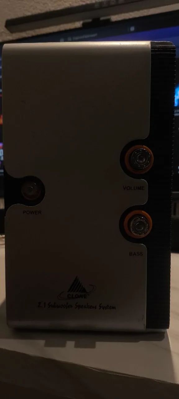 Sobwoofer clone 