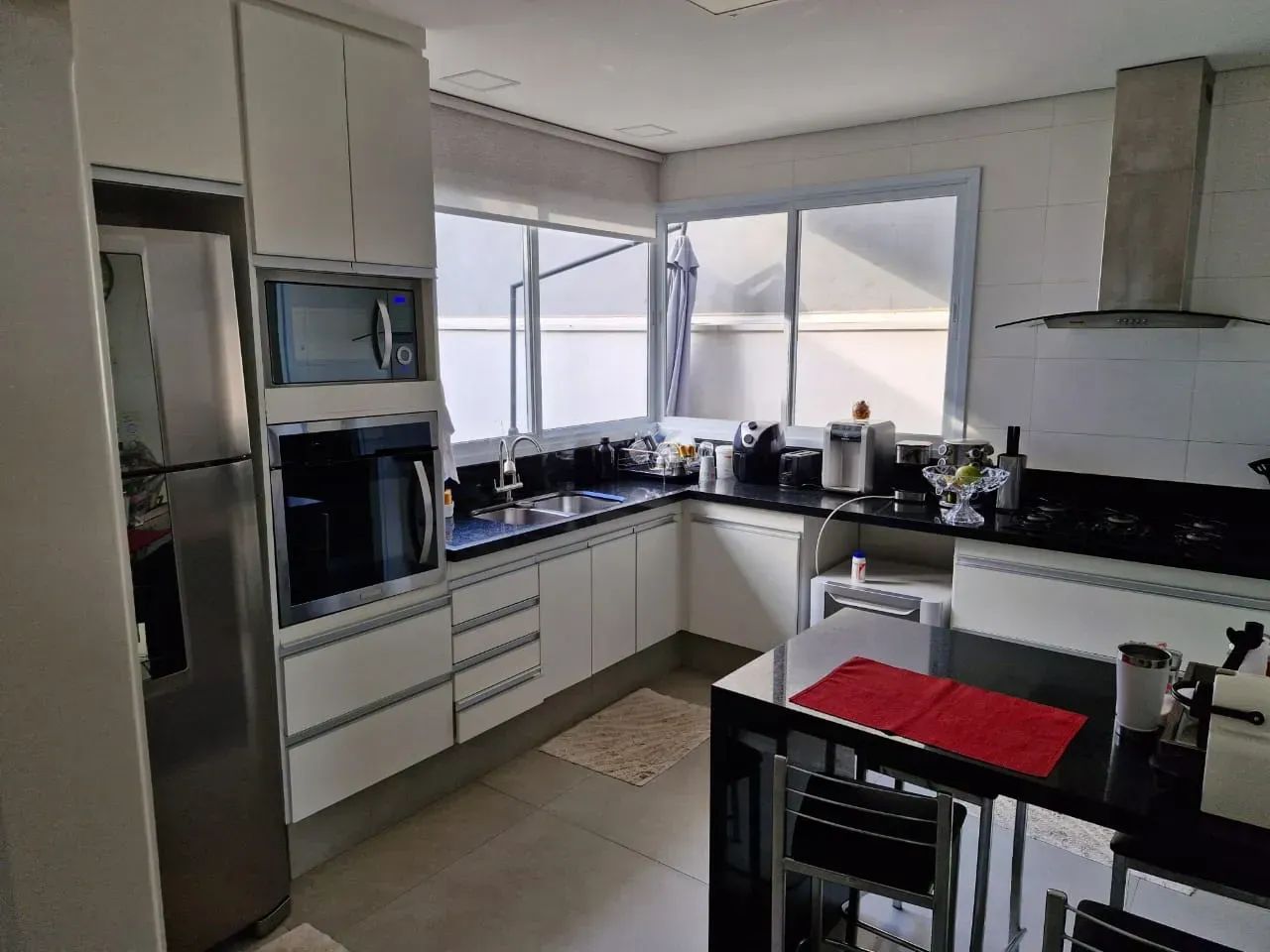 Imóvel para aluguel com 205 metros quadrados com 3 quartos - Foto 3